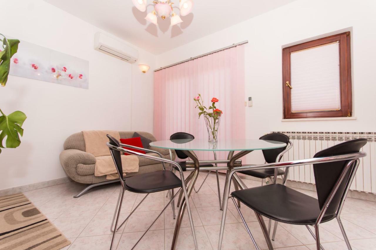 Apartman Mina トロギール エクステリア 写真